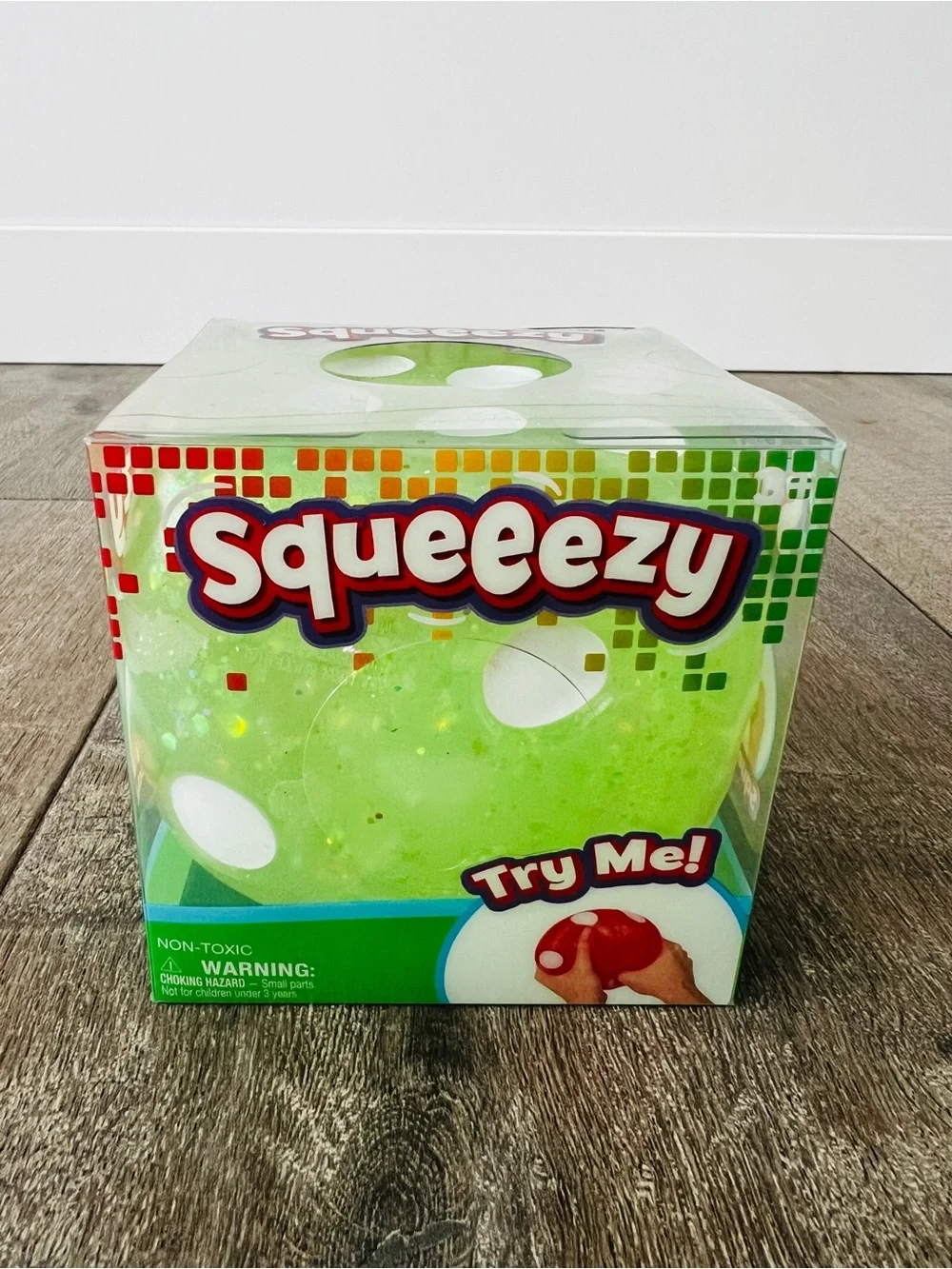 Squeezy Green Glitter Sensory Dice Viral Target Squishy NEW